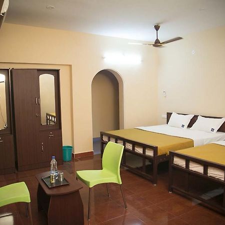 Navagraha Homestay Kumbakonam Exteriér fotografie